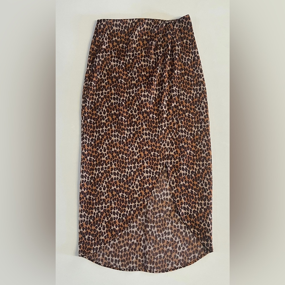 *Urban Outfitters Cheetah Print High Waist Maxi Skirt Size XS